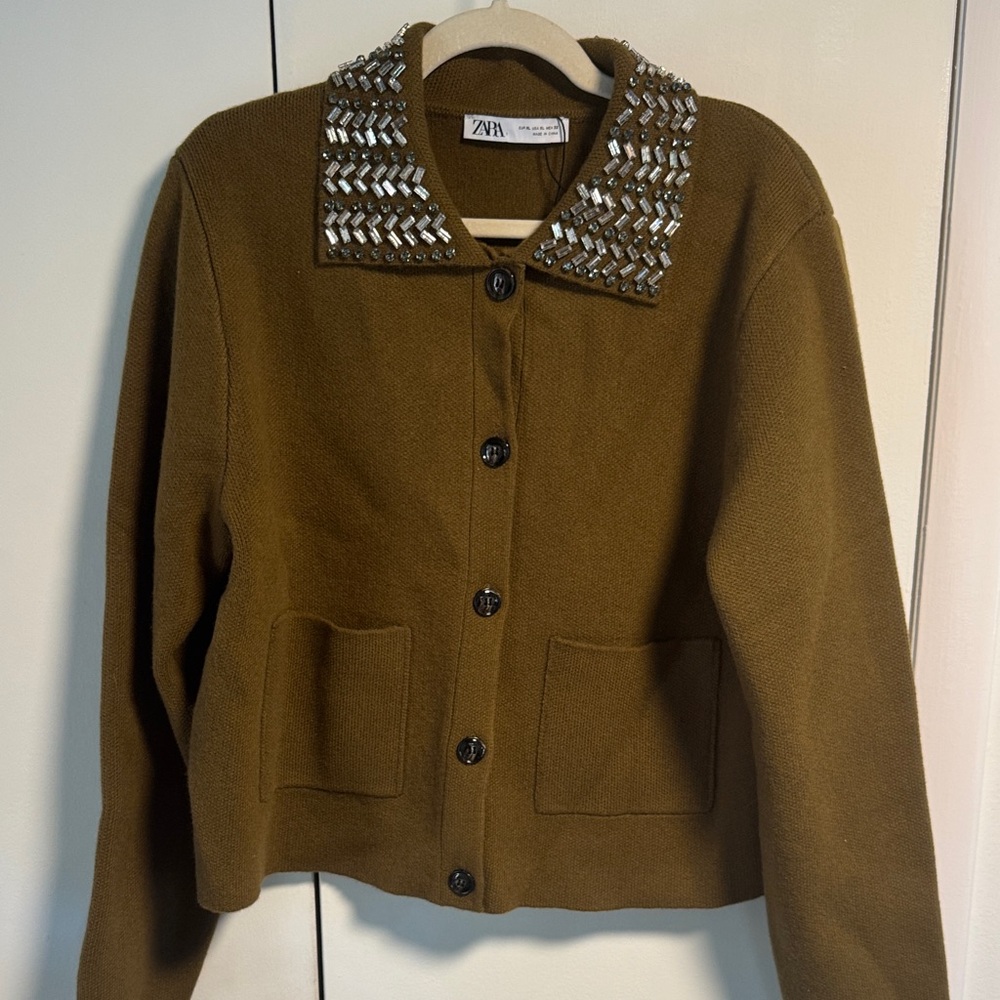 NWOT Zara 100% wool jewel collared cardigan